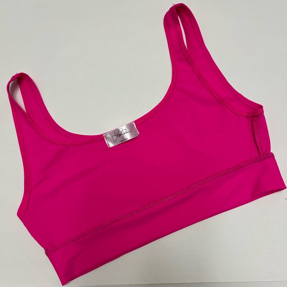 NWOT โ๏ธ๐โ๏ธ Laina Rauma hot pink High Jump biKini top - Picture 7 of 17